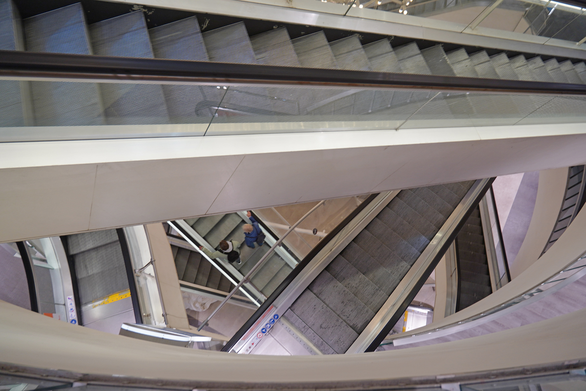 bremen_galeria_kaufhof_2.jpg