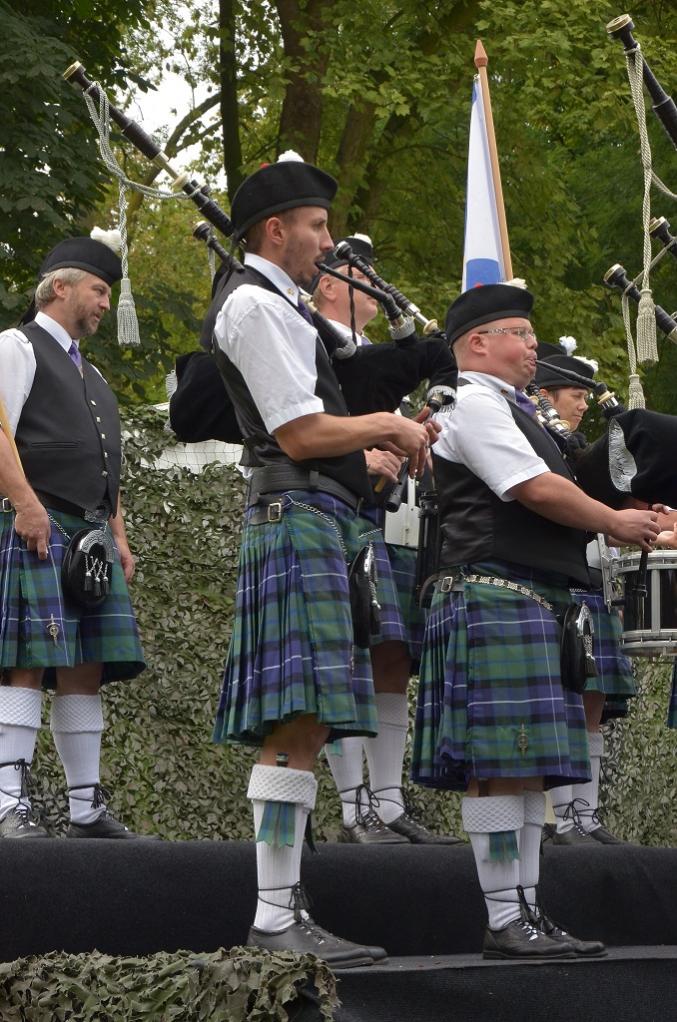 british days Krefeld Linn 07 09 13
Bagpipers