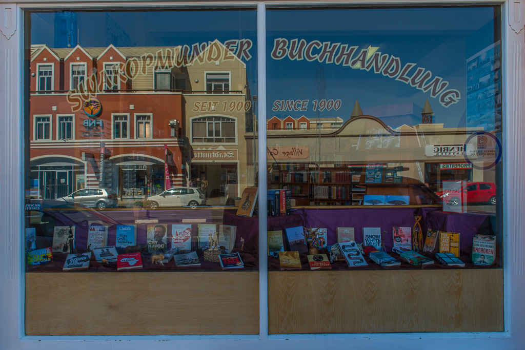 Buchhandlung 1