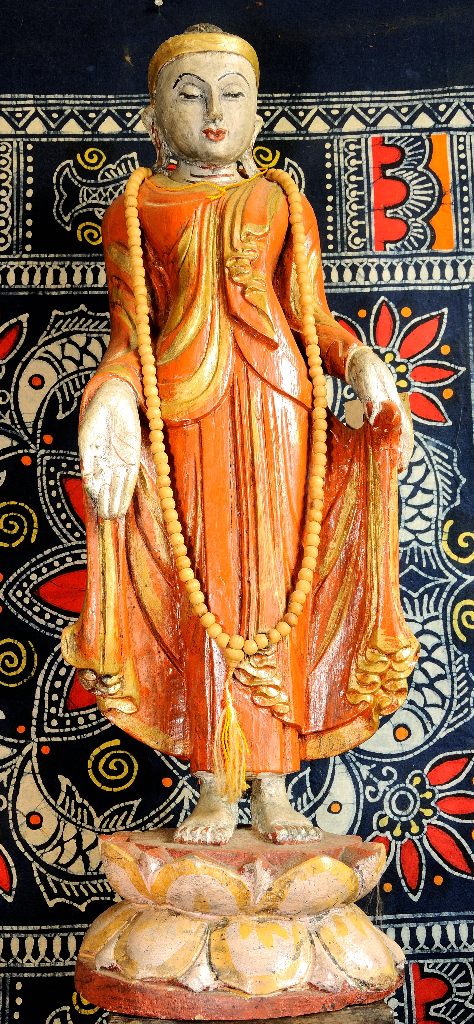 Buddha (2) - Myanmar, Holz, handgeschnitzt, bemalt - ca. 1970