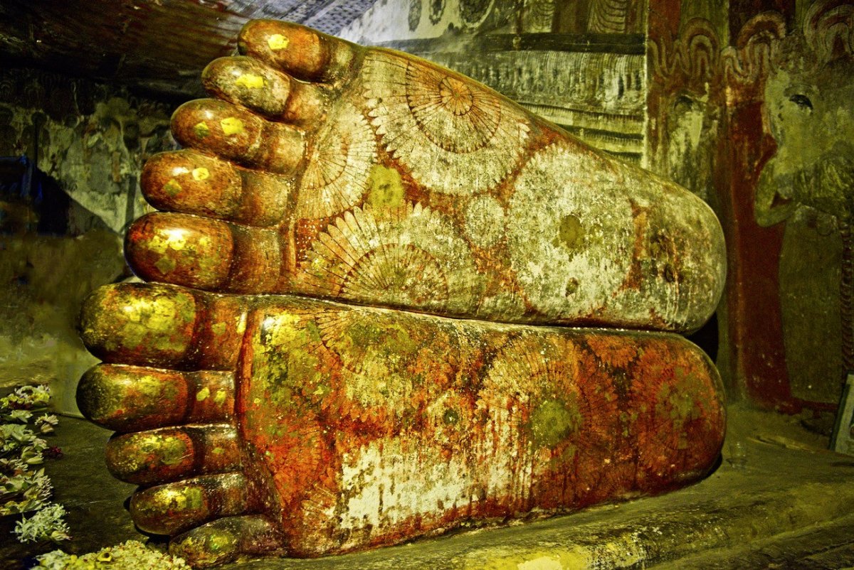 buddha-f.jpg