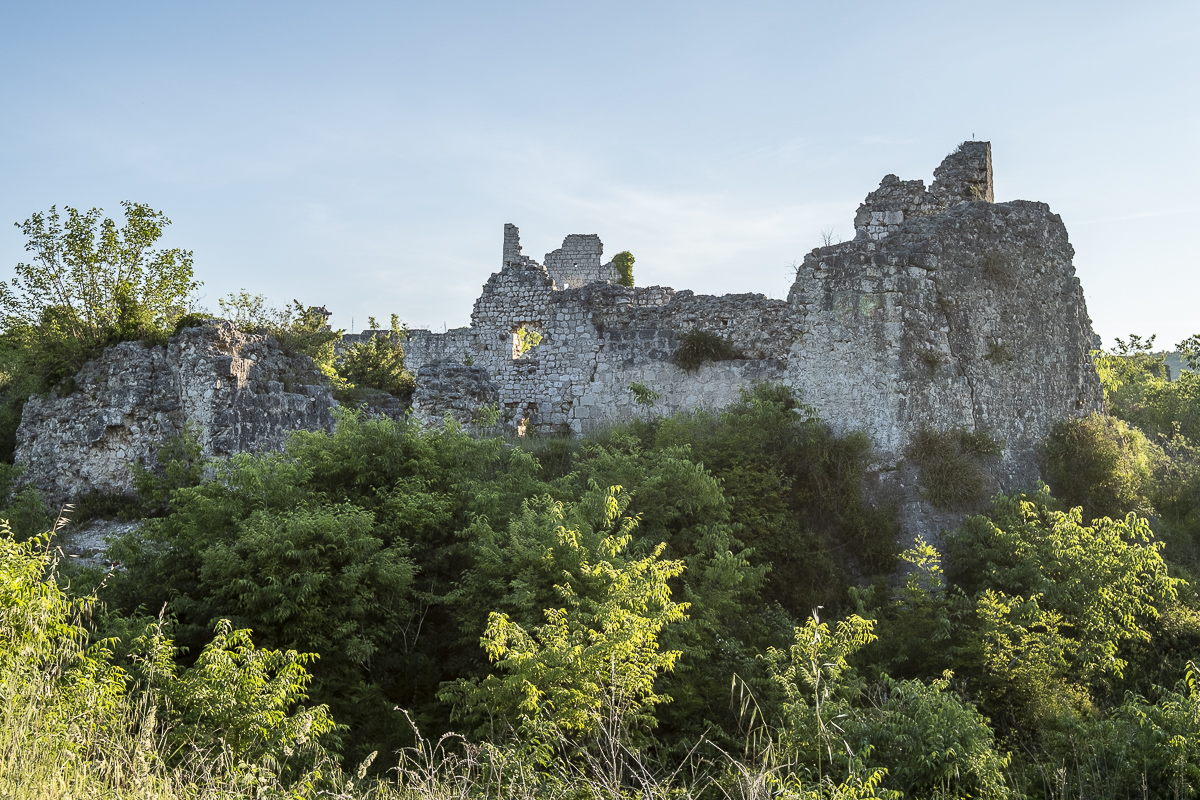 Burg Vrana1.jpg