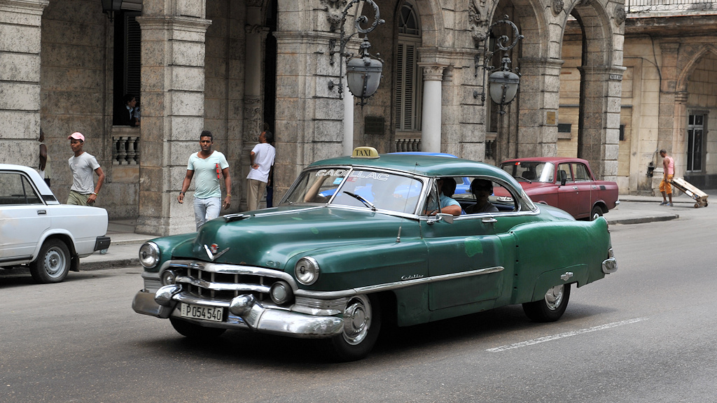 Cadillac in Havanna
 1499