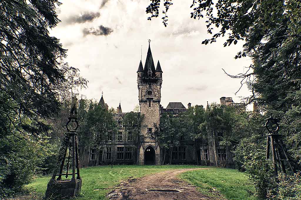 Château N front