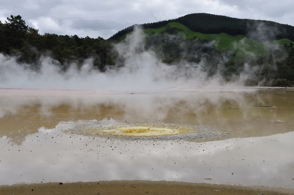 Champagne Lake