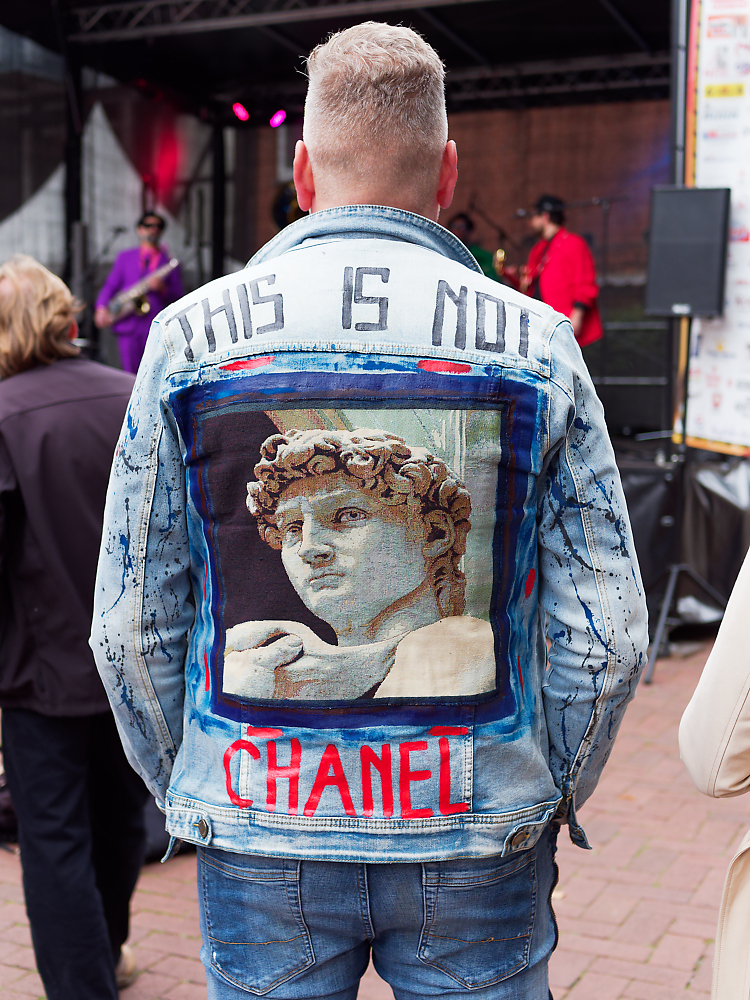 Chanel.jpg
