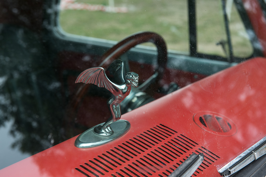 Chevrolet 3
