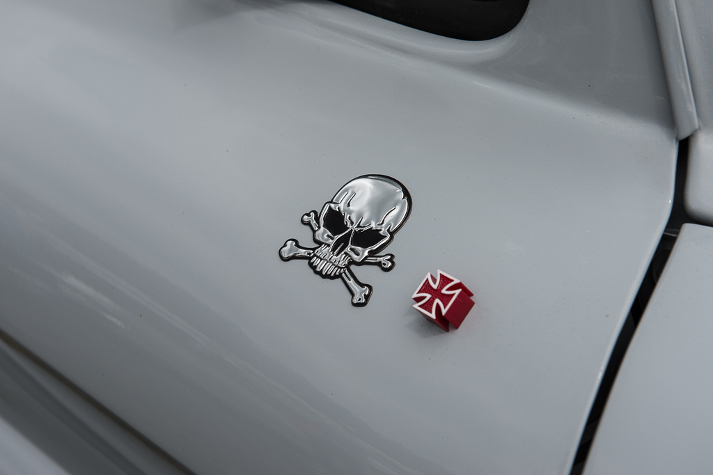 Chevrolet 4