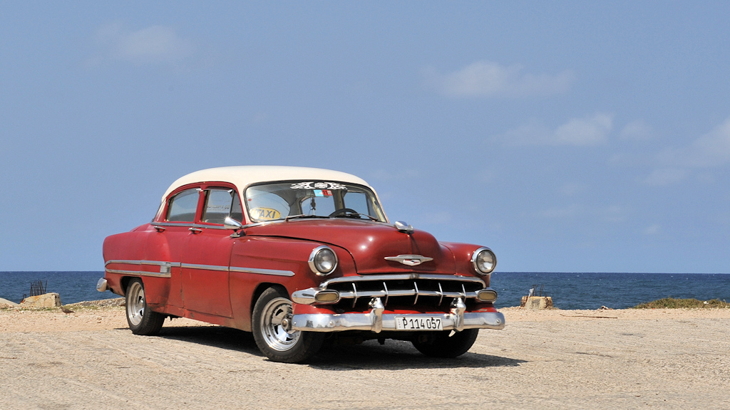 Chevrolet Bel Air 1954 am Strand
3604