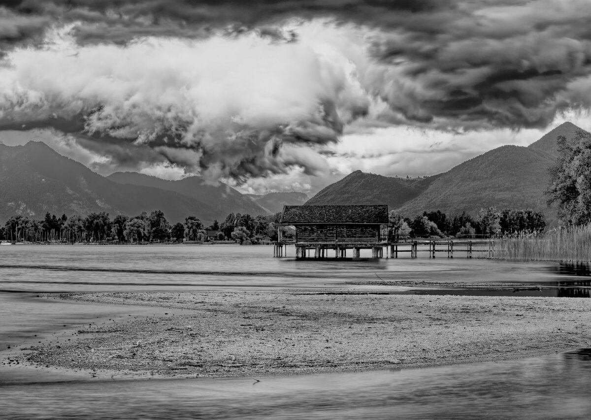 Chiemsee mit Wolken