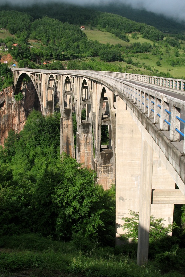 comp 249 montenegro 2706