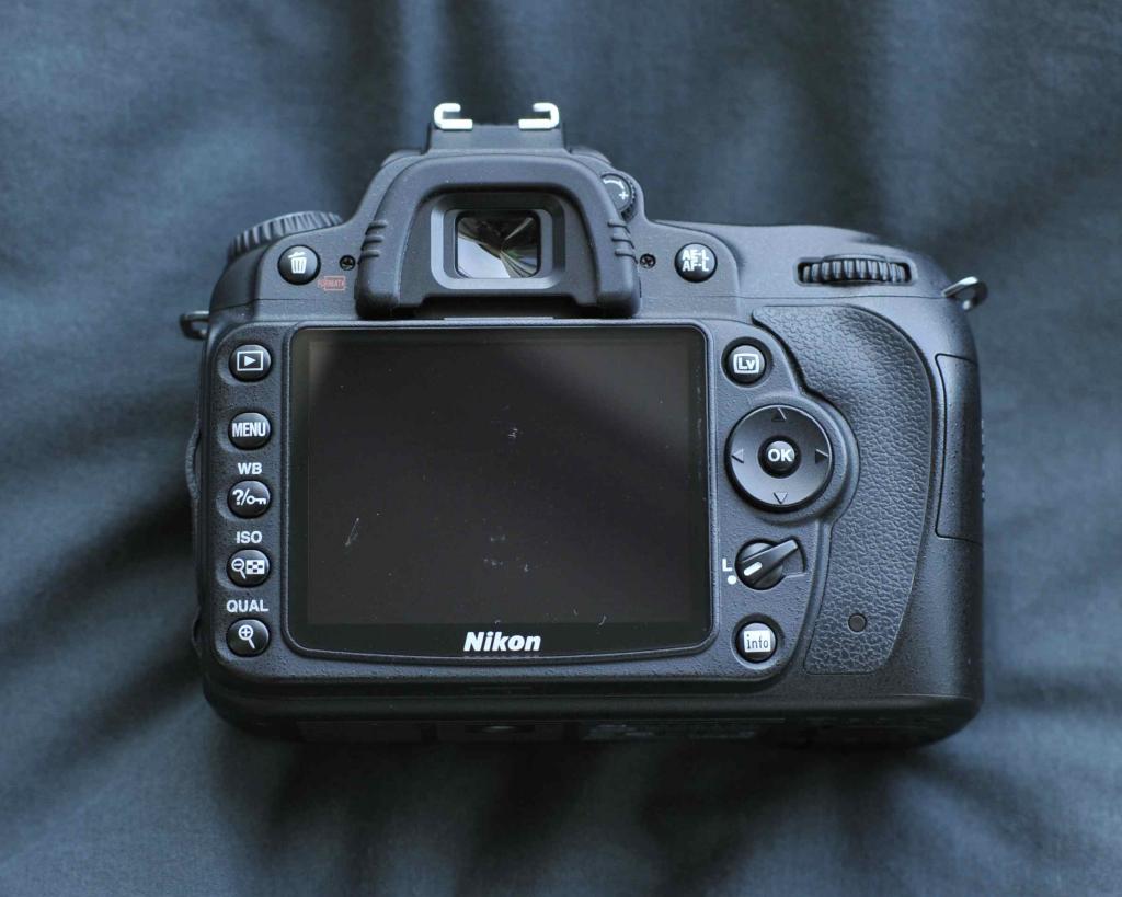 comp D90 DisplayVorherOFF