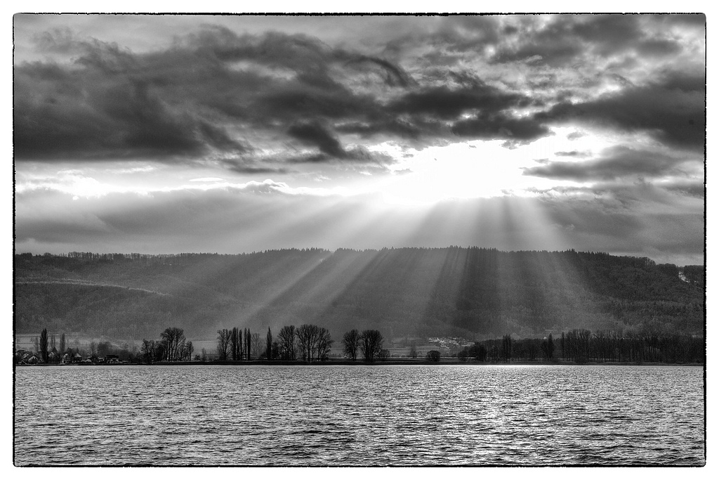comp DSC 0008 tonemapped 2 SW