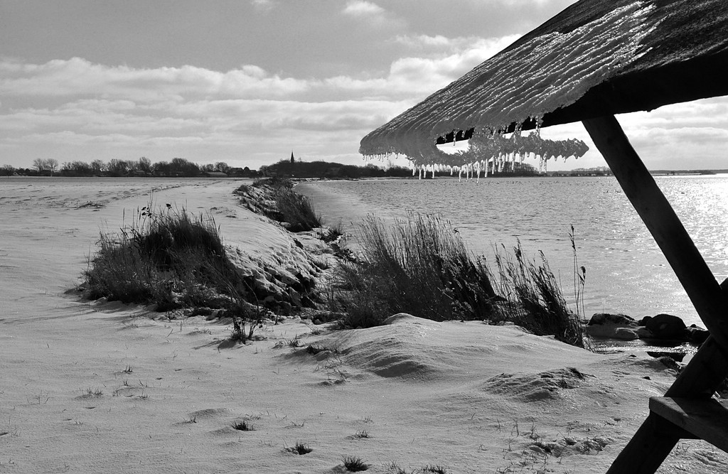 comp DSC 0630psw

Richtung Schaprode auf Rügen
