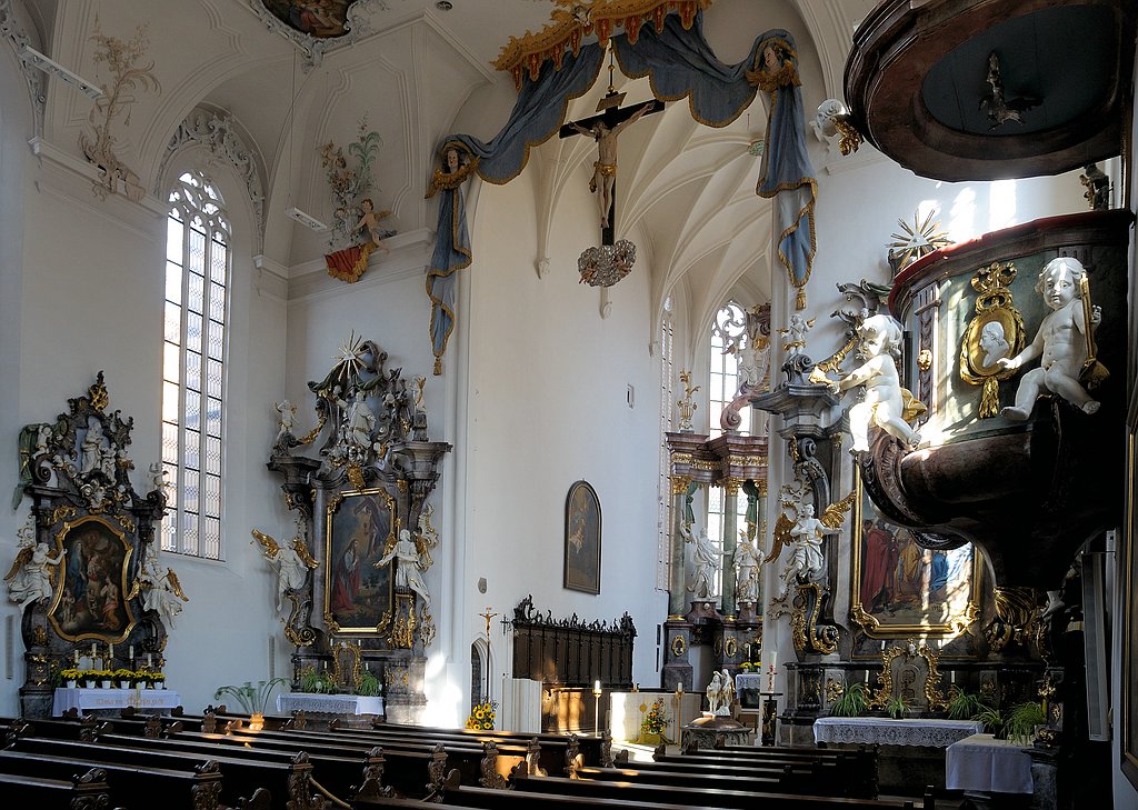 comp DSC 1446 bearbeitet ShiftN

katholische Stadtkirche St. Bartholomäus in Volkach