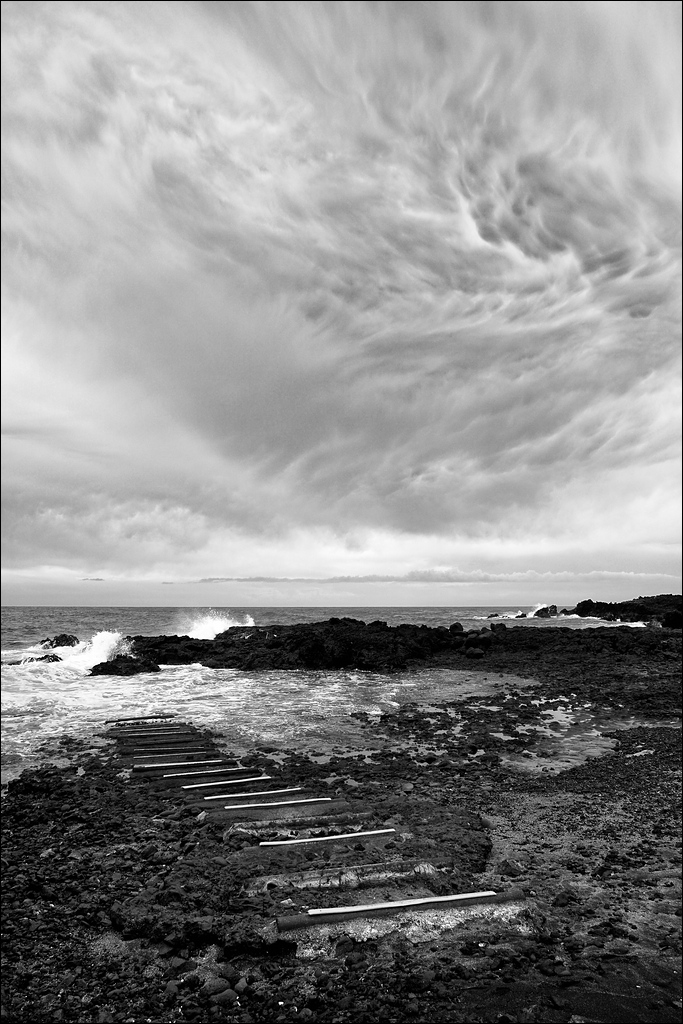 comp DSC02000 SW