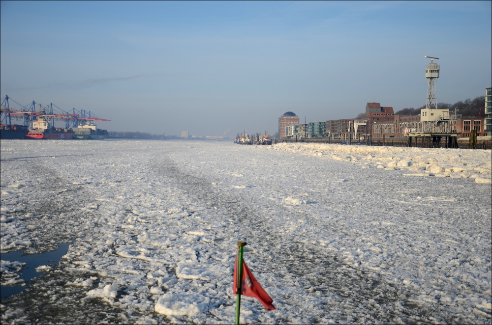 comp Elbe unter Eis 188b