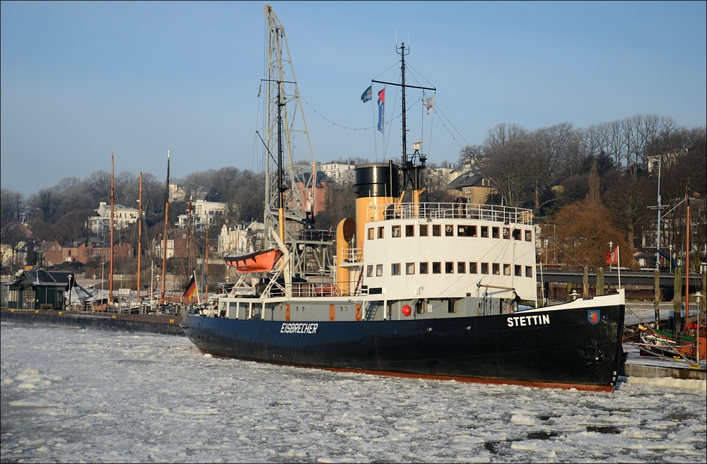 comp Elbe unter Eis 224b