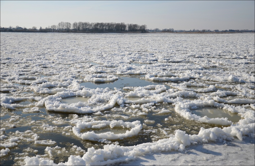 comp Elbe unter Eis 261b