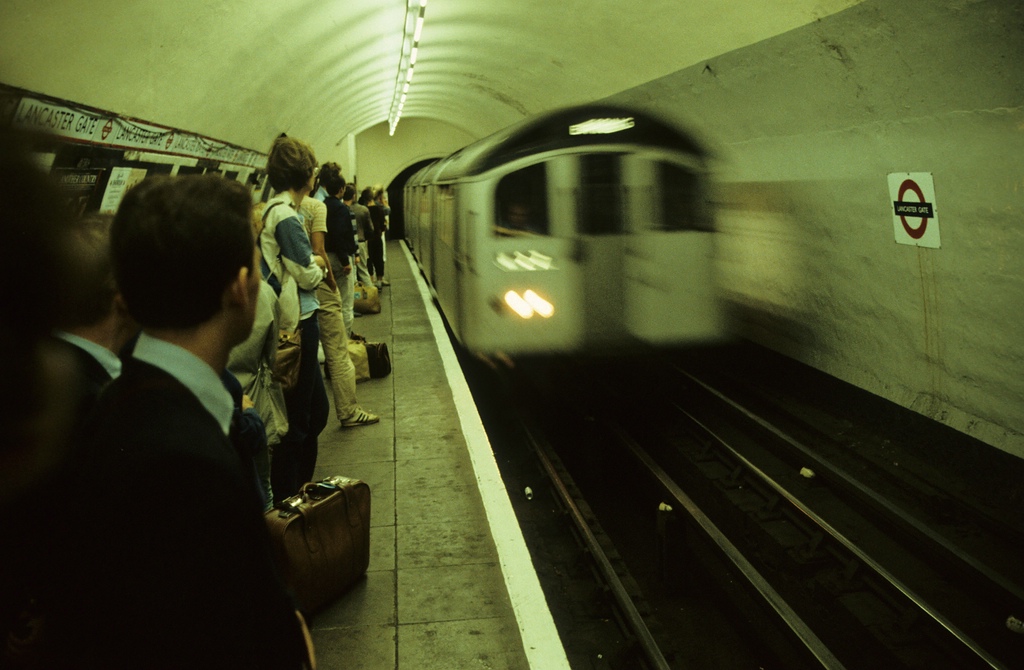comp london84 016 90
