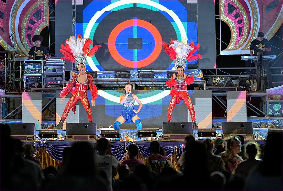 comp_2dance1.jpg