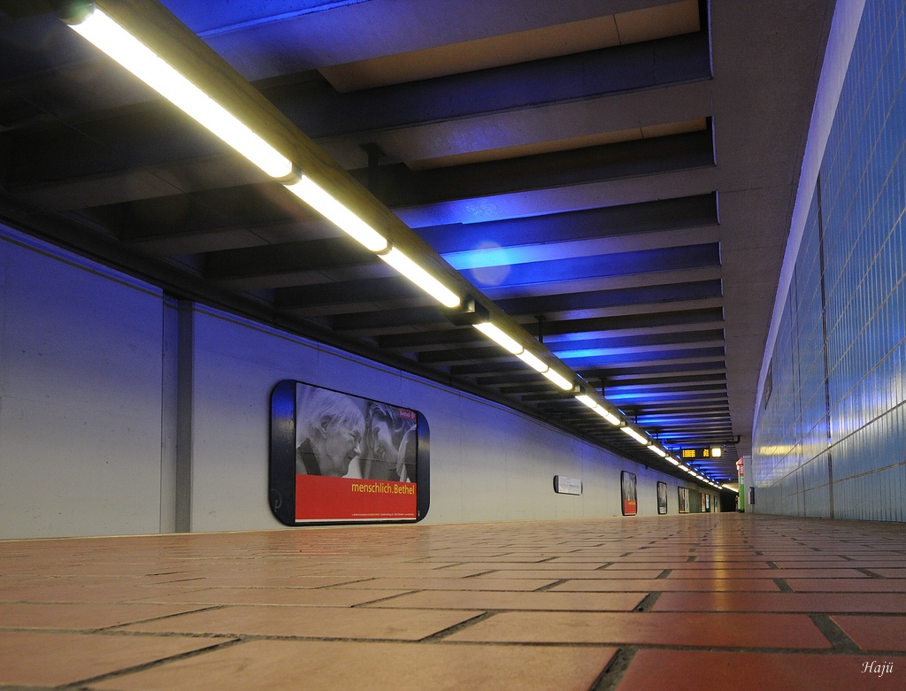 compaU Bahn + Eon Museum 130