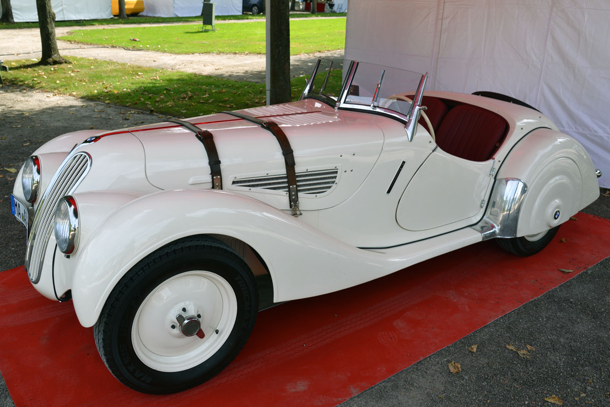 Concours d’Élegance BMW 319 1 S2