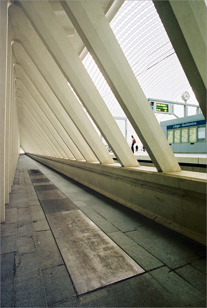 cR 009A