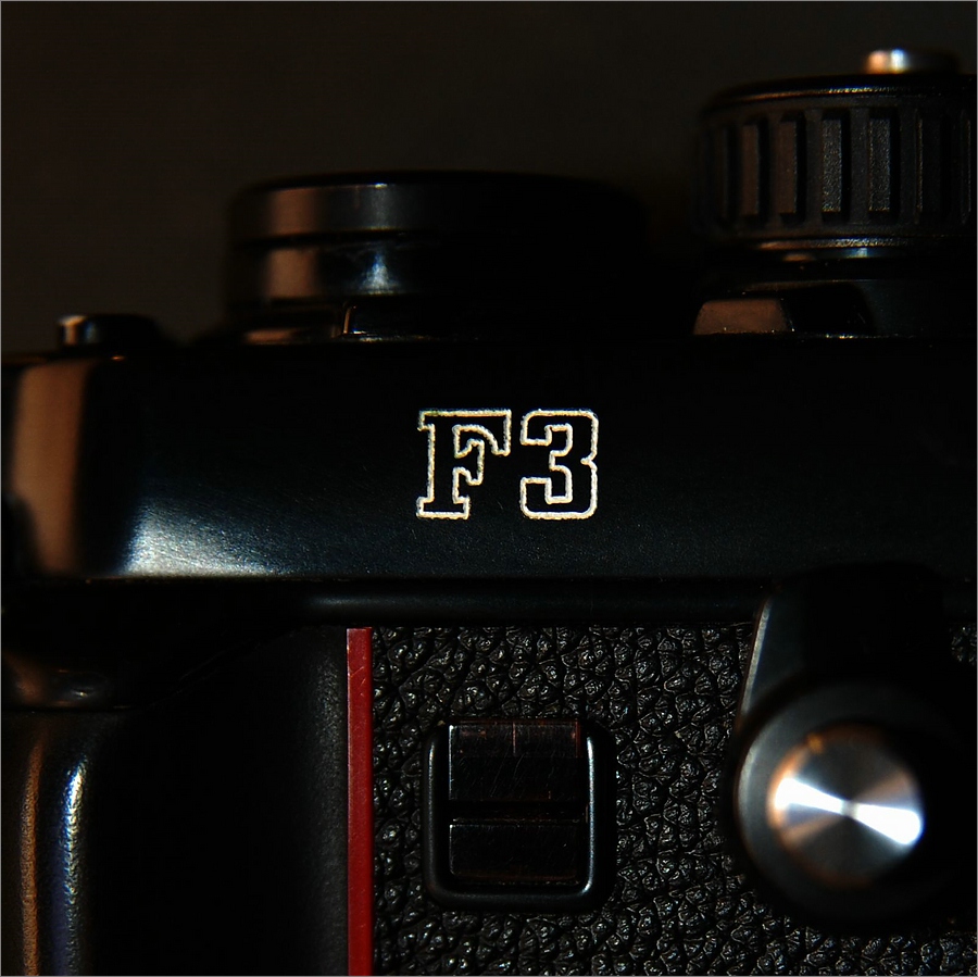 cR F3 2694