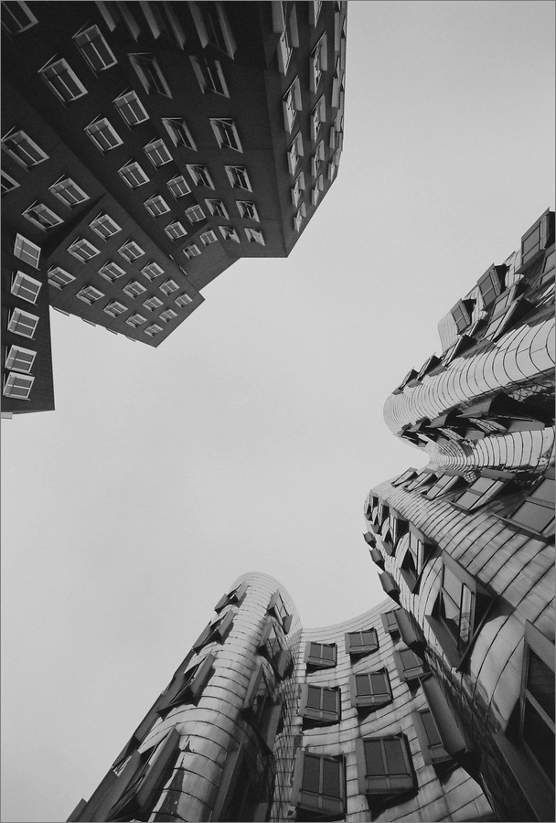 cR Gehry 27
