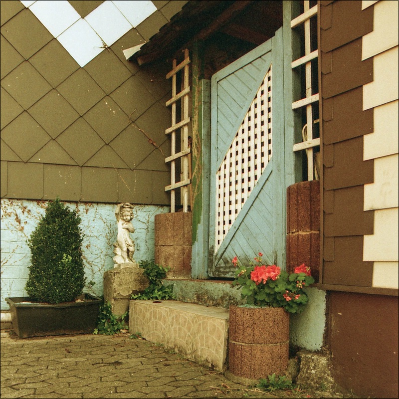 cR140930 000 1