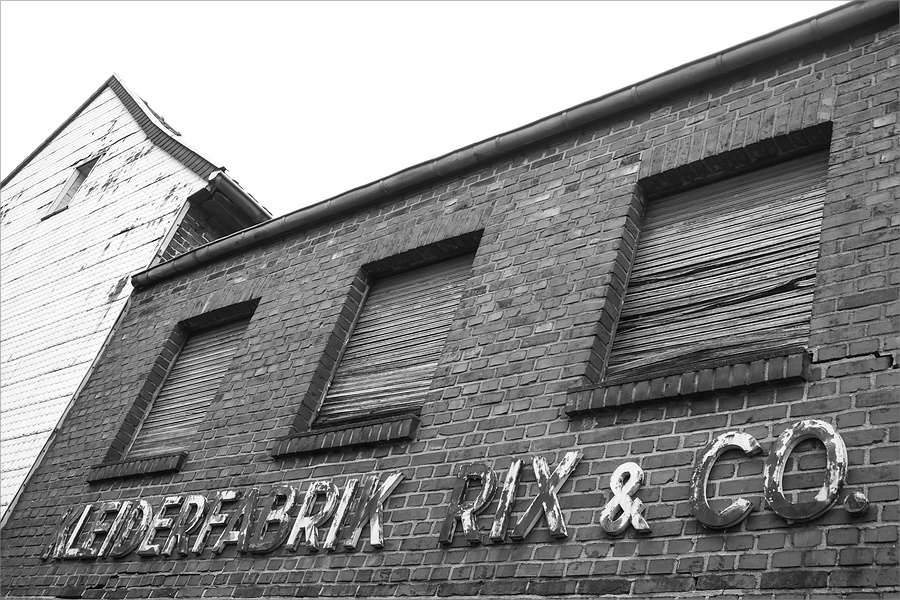 cRXE107801 1