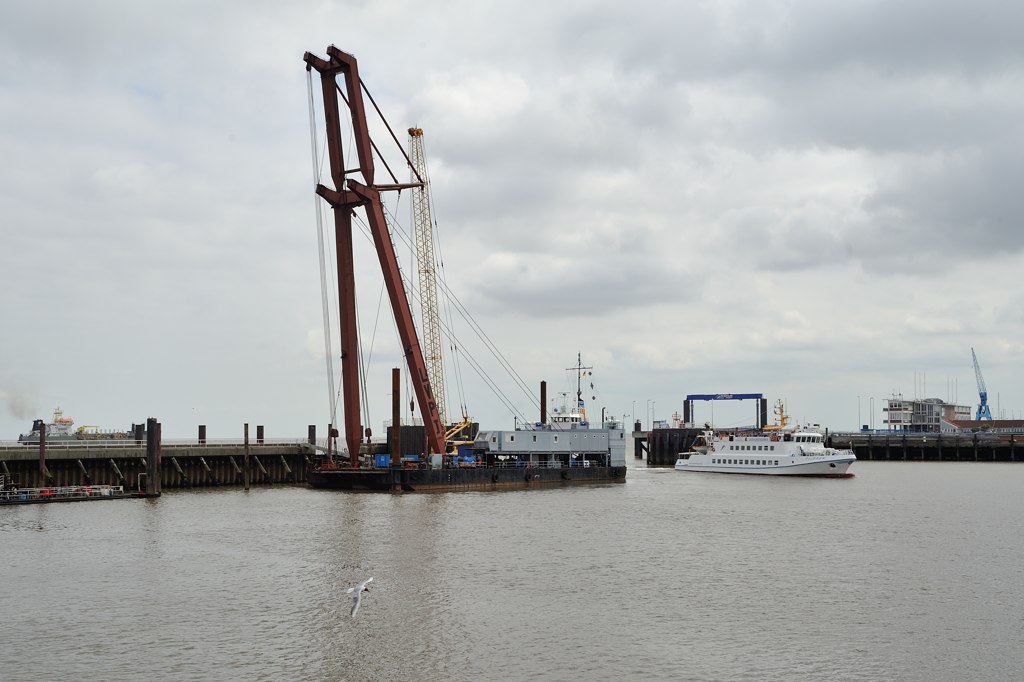 Cuxhaven - Schwimmkran (7000156Ax)