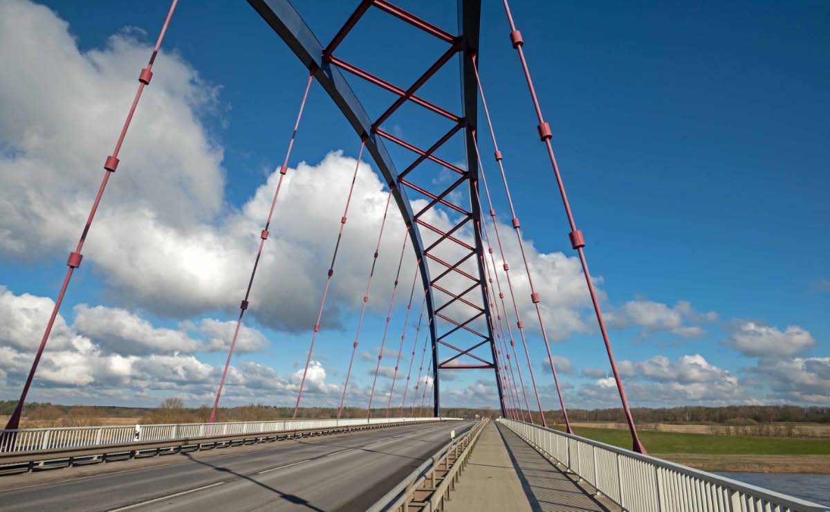 Dömitzer Brücke 4.jpg