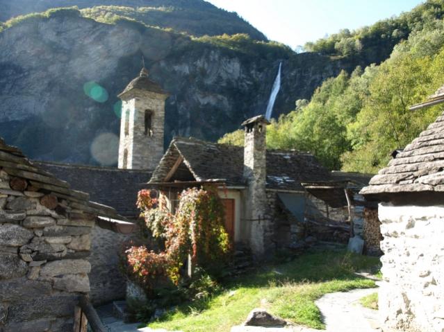 Dörfer mit Rustikas im Valle Maggia