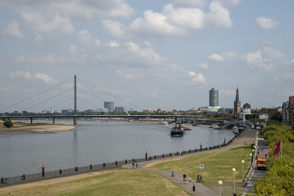 Düsseldorf Oberkassler Brücke