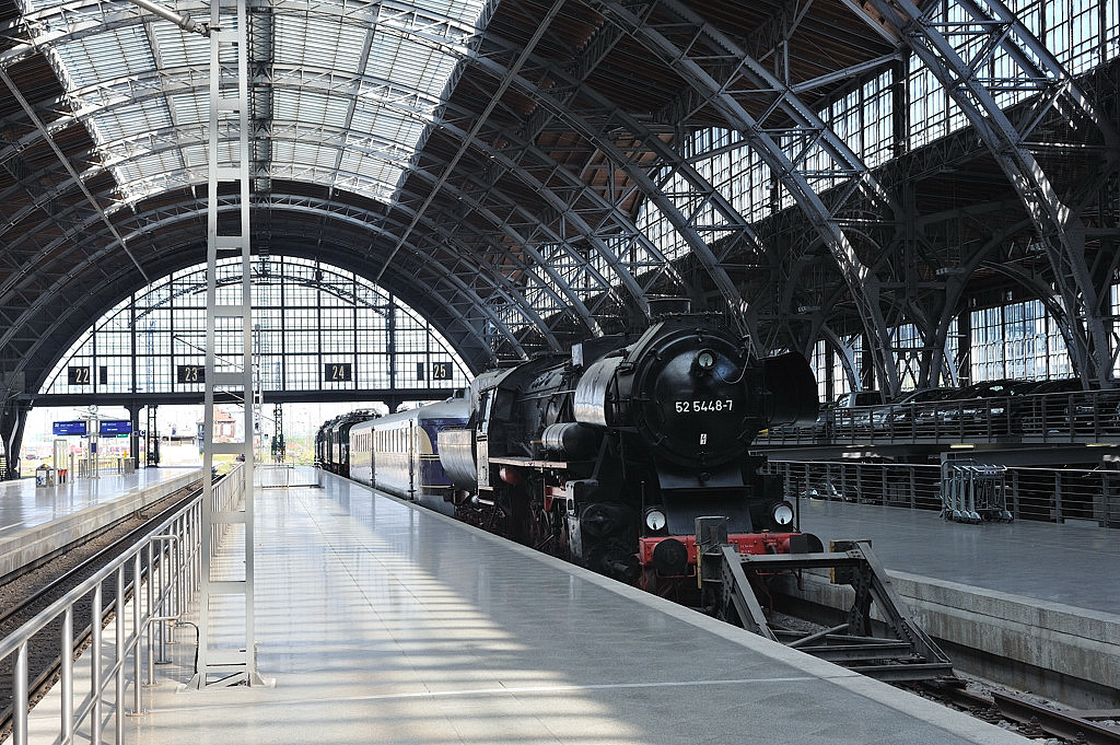 D03 3296