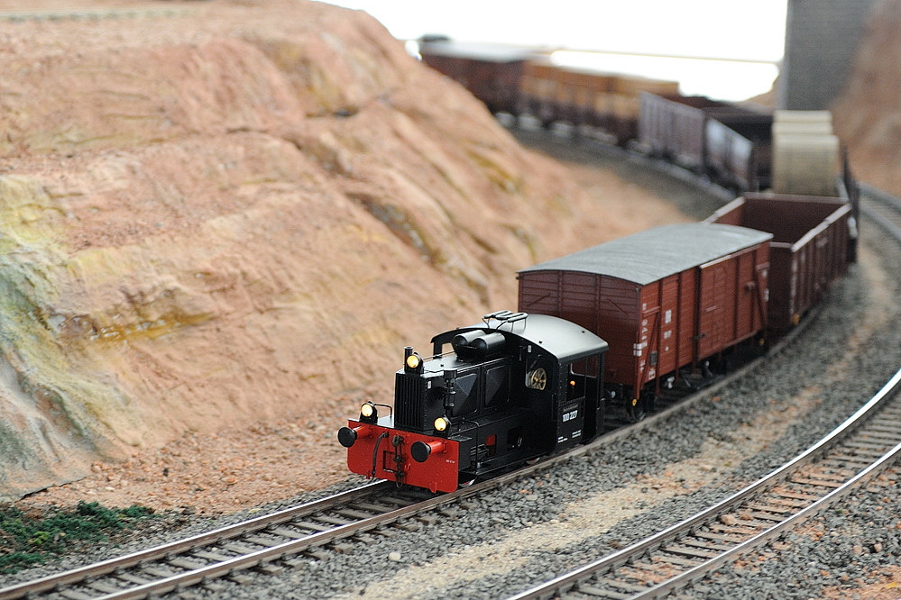 D03 3315