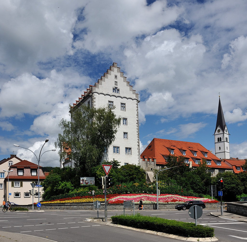 D03 3725