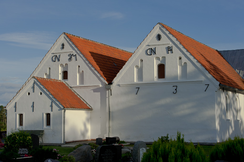 D15