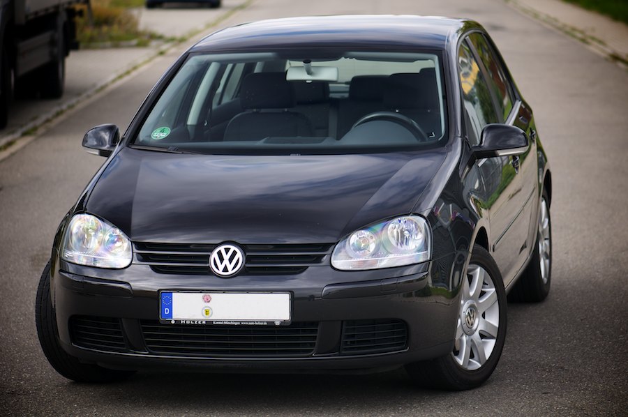 D30 7944