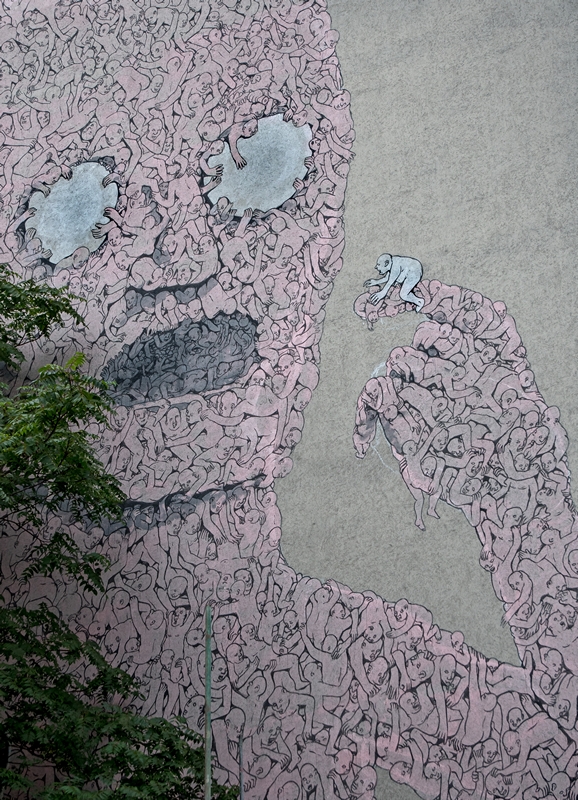 D50 4403 Graffiti an Hauswand in Berlin IA 10 2016