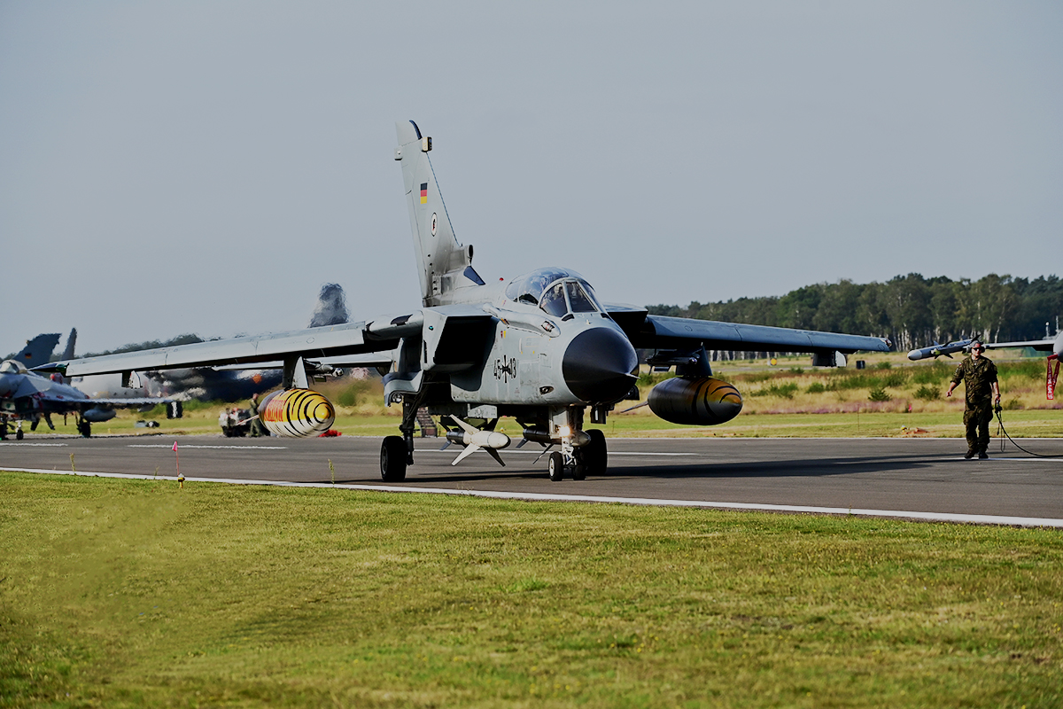 D6_14706.jpg