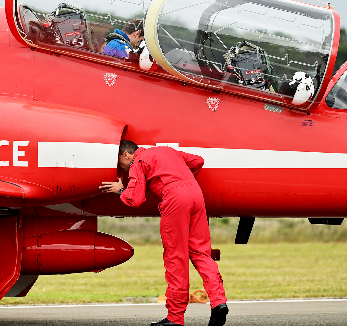 D6_9902_exp.jpg