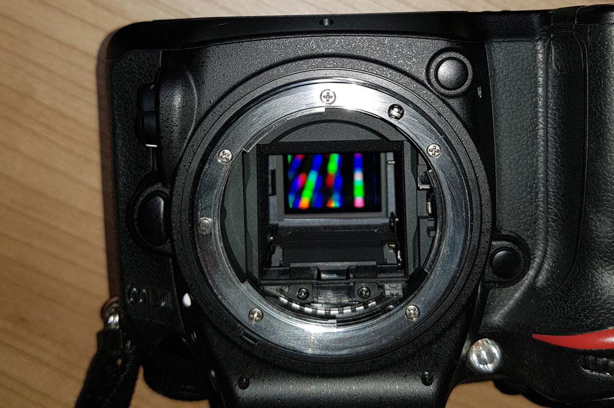d7100 001