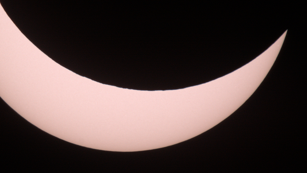 D7100+500/4+TC20+Sigma TC14 (1400mm, 35mm äquivalent: 2100 mm)
1/500s, F9,5, ISO 500
beschnitten auf: 2988x1682