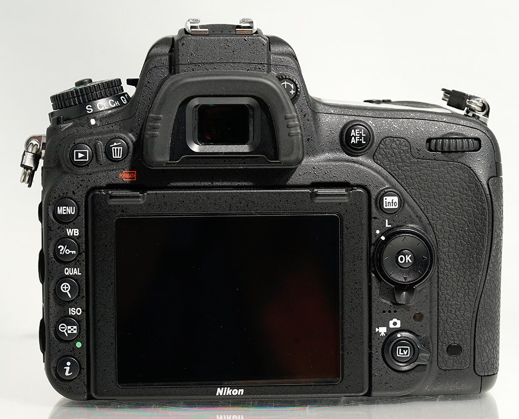 D750 22815 3