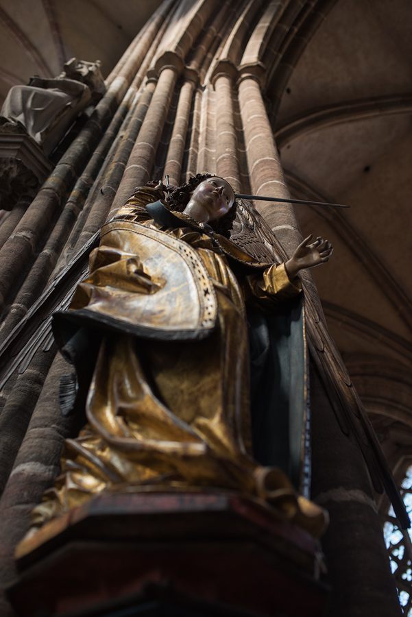 D810-Sigma 35 Art Lorenzkirche