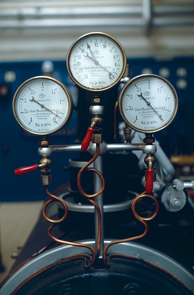 Dampfmaschine2