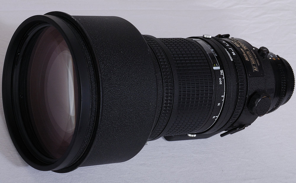Das AF 300/2.8 ED Nikkor nach Reparatur und Reinigung